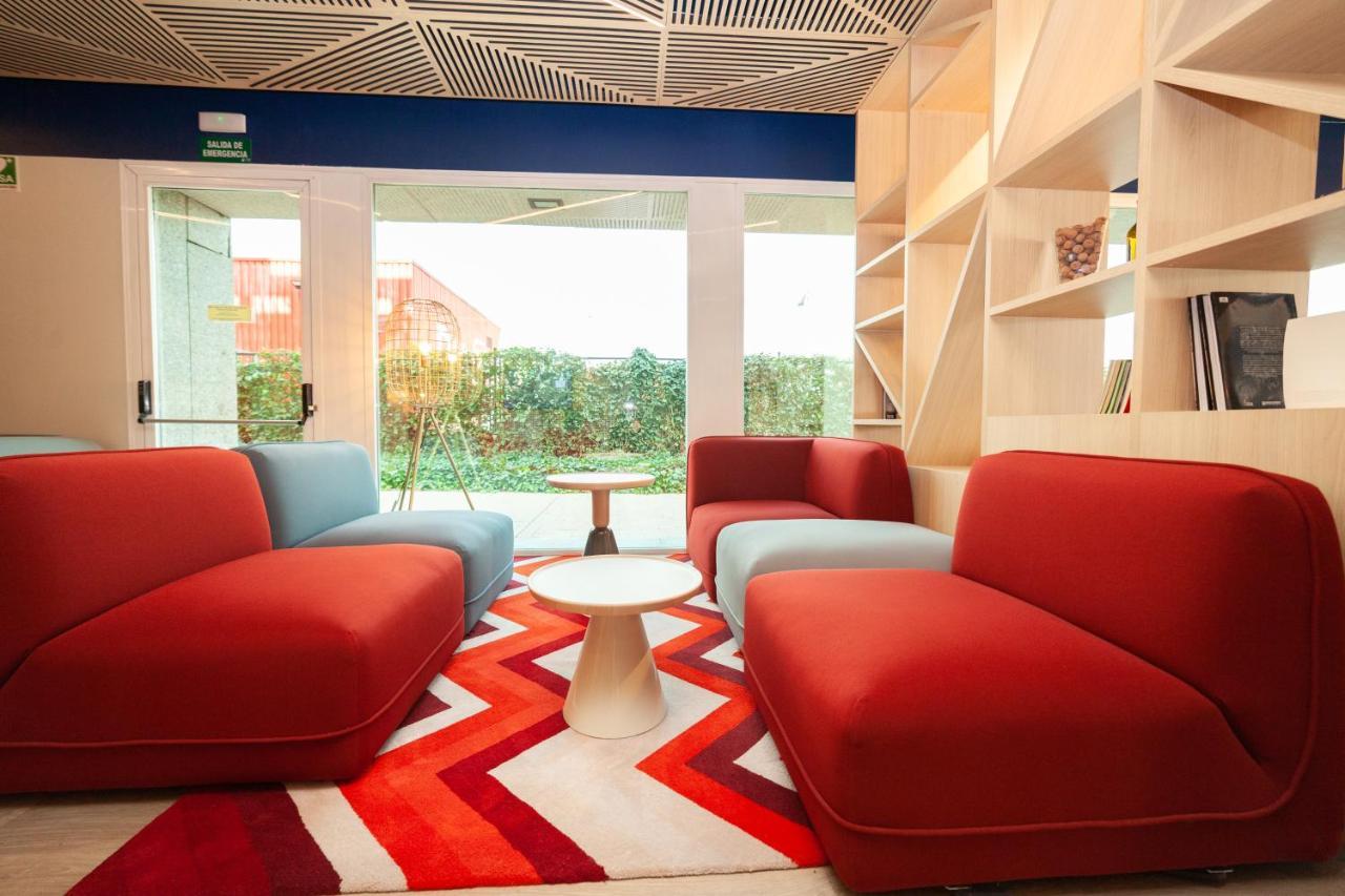 Ibis Alcala De Henares La Garena Hotel ภายนอก รูปภาพ